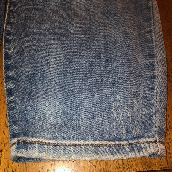 NWT Judy Blue Destroyed Boyfriend Fit Jeans - Picture 4 of 10